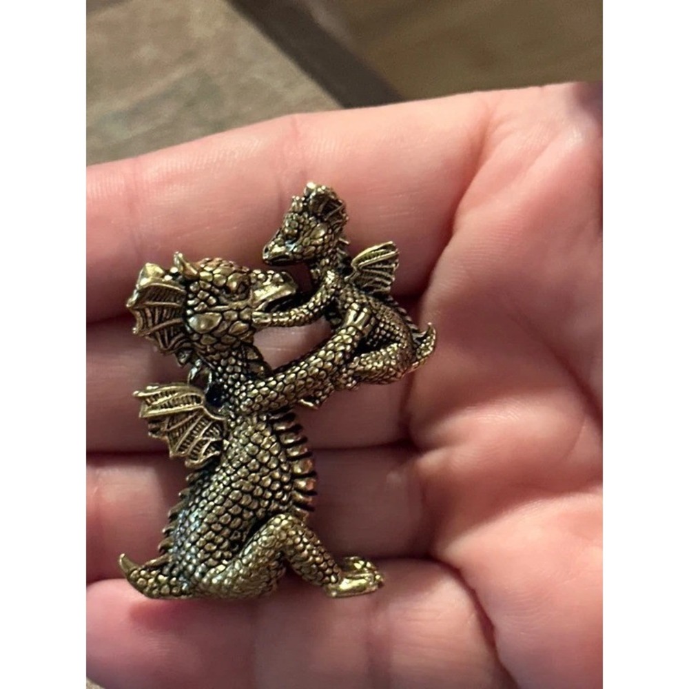 Bg24 Small Miniature brass Dragon mom and baby dragon figurine